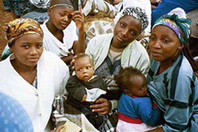 Swazi women and children.