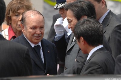 President Abdelaziz Bouteflika arriving at a G8 summit (file photo).