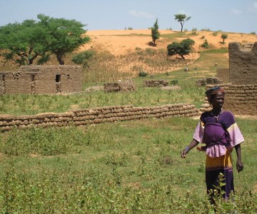 Shifting Sands Threaten Mali's Remote Communities