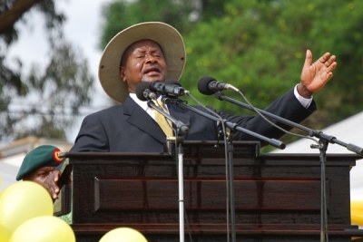 Preident Museveni addressing his supporters (file photo).