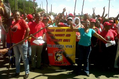 The Cosatu Swaziland Democracy Campaign march at the South Africa / Swaziland border at Oshoek. (file photo)