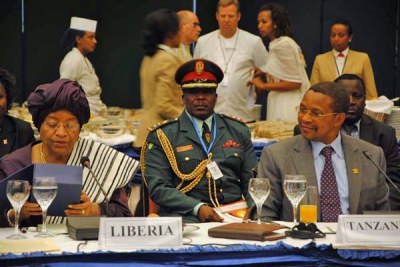 President Ellen Johnson Sirleaf and Tanzania President Jakaya Kikwete at the ALMA conference.