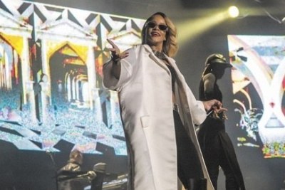 Rihanna enflamme 150.000 spectateurs au Festival de Mawazine