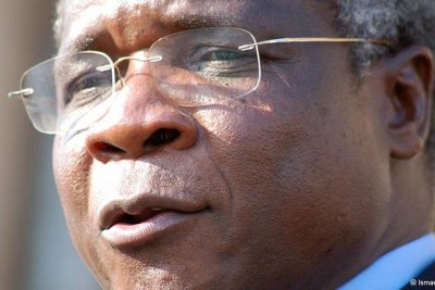 Afonso Dhlakama accuses the government of sending army to Gorongosa.