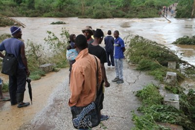 Floods hit Zimbabwe.