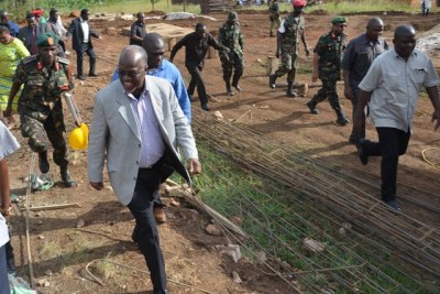 President John Magufuli inspects the site of the proposed construction of Kabyaile Health Centre in Misenyi District, Kagera Region.