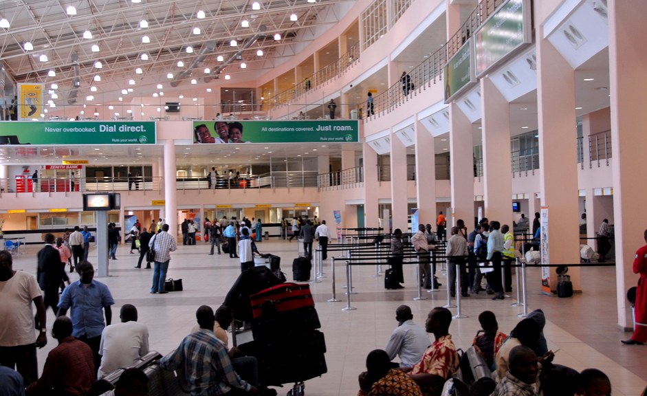 Hundreds Stranded As Aviation Unions Shut Down Lagos Airport - allAfrica.com