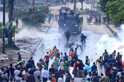 Police confront Nasa supporters with teargas and water cannons on Jogoo Road.