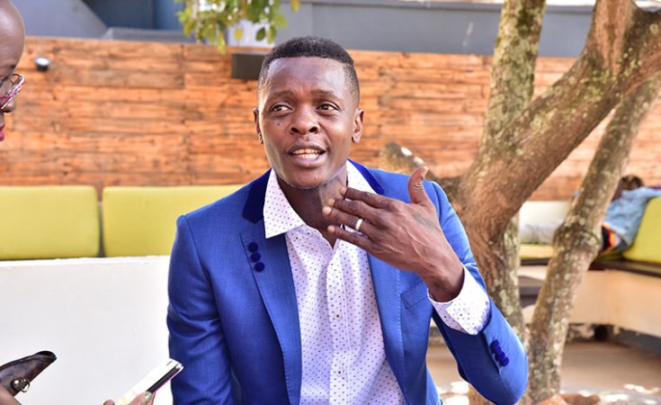 Uganda Bobi Wine S Fate Befalls Chameleone As Police Ban His Music Shows Allafrica Com