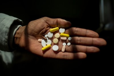 Un régime de traitement plus court, le nouveau médicament pretomanid qui sauve des vies pour les personnes souffrant de tuberculose ultrarésistante (XDR-TB), mais Médecins sans frontières (MSF) avertit qu'il doit être rendu abordable pour faire une réelle différence. (photo d'archives)