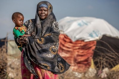 The ongoing drought and rising insecurity forced Rukia Yaarow Ali to leave her home in Somalia, to seek refuge in Daadab refugee complex in northern Kenya (file photo).