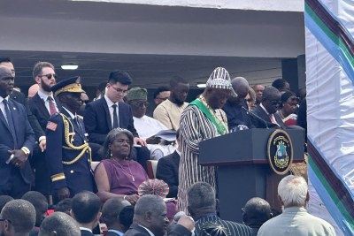Le président du Libéria, Joseph Nyumah Boakai, prononce son discours d’investiture après avoir prêté serment le 22 janvier 2024.